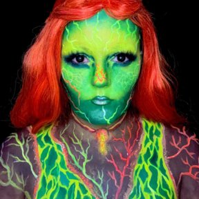 Lenti Hell Raiser | @phantomofmakeup