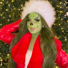 Valak Yellow Contact Lenses | @jennseren