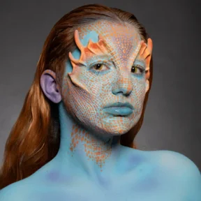 Yellow Cat Eye Lenses | @river.ellen.artistry