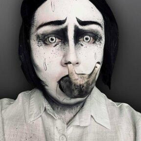 Ghoul White Lenses | @emmaisasink