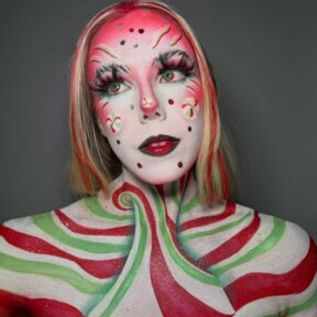 Red/Green Elf Lenses | @leahcomptonn