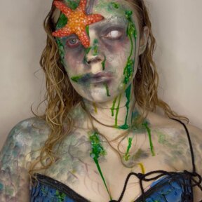 Blind White Contact Lenses | @chloew_makeup