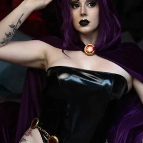 Black Mini Sclera Lenses | @ccvipercosplays